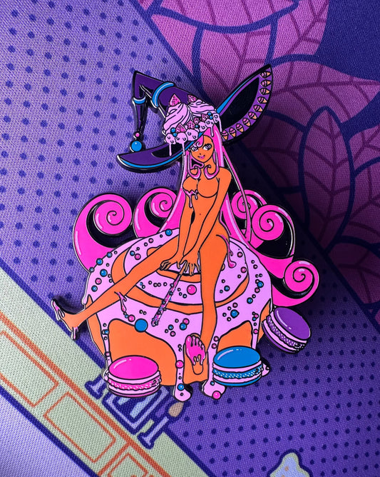 Cinnamon spice hard enamel pin